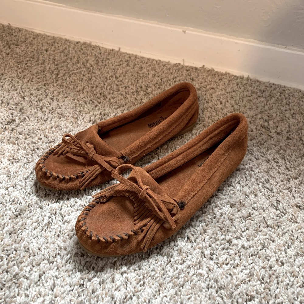 Minnetonka Brown Suede Kilty Moccasins